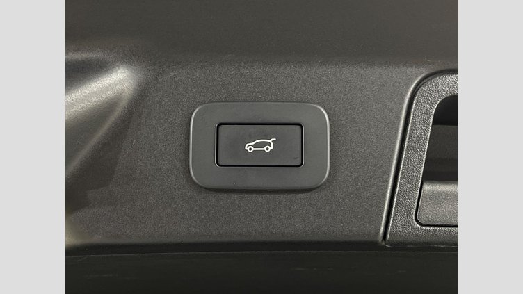 2023 認定中古車 Land Rover Range Rover Velar Santorini Black 2.0 litre i4D​ R-DYNAMIC Ｓ