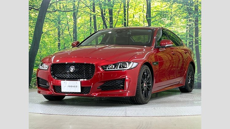 2017 認定中古車 Jaguar XE Firenze Red ディーゼル　D180 R-SPORTS