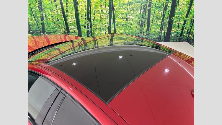 2017 認定中古車 Jaguar XE Firenze Red ディーゼル　D180 R-SPORTS