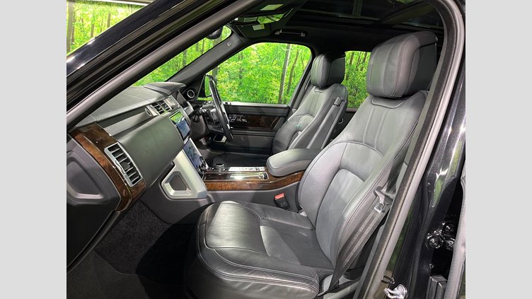 2021 認定中古車 Land Rover Range Rover サントリーニブラック 3.0リッターV6 258PS ディーゼル スタンダードホイールベース VOGUE