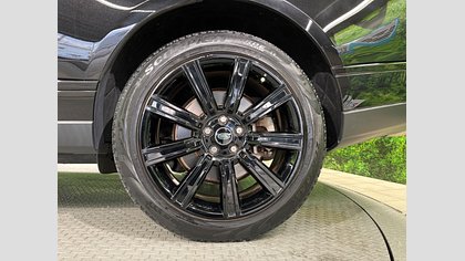 Range Rover 7