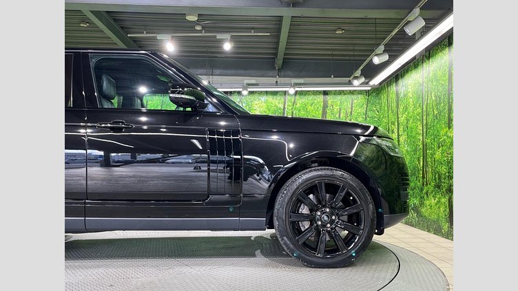 2021 認定中古車 Land Rover Range Rover サントリーニブラック 3.0リッターV6 258PS ディーゼル スタンダードホイールベース VOGUE