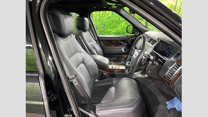 Range Rover 19