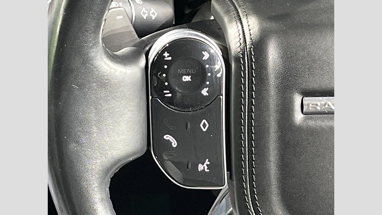 2021 認定中古車 Land Rover Range Rover サントリーニブラック 3.0リッターV6 258PS ディーゼル スタンダードホイールベース VOGUE