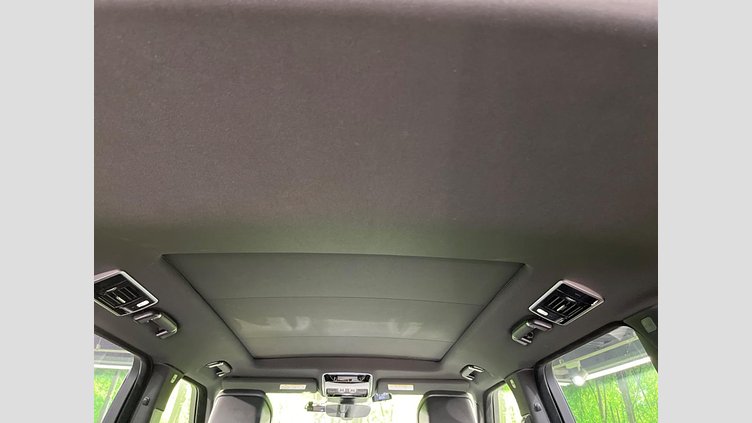 2021 認定中古車 Land Rover Range Rover サントリーニブラック 3.0リッターV6 258PS ディーゼル スタンダードホイールベース VOGUE