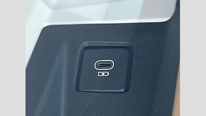 Defender 110 57
