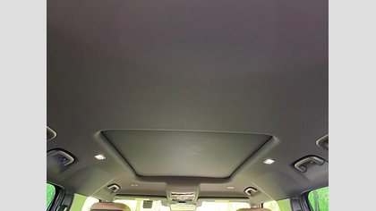 Defender 110 61