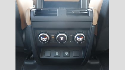 Defender 110 66