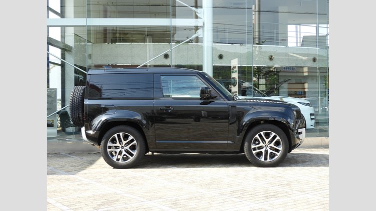 2023 認定中古車 Land Rover Defender 90 サントリーニブラック P300 AWD（AT） XS EDITION