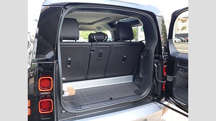 Defender 90 38