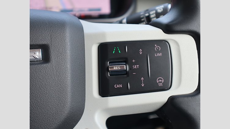 2023 認定中古車 Land Rover Defender 90 サントリーニブラック P300 AWD（AT） XS EDITION