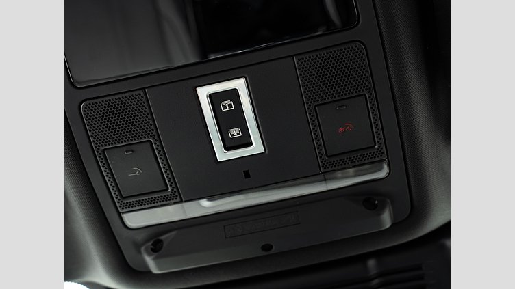 2023 認定中古車 Land Rover Range Rover Evoque サントリーニブラック P200 AWD（オートマチック） SE　P200