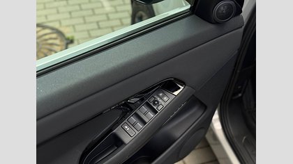 Range Rover Evoque 5