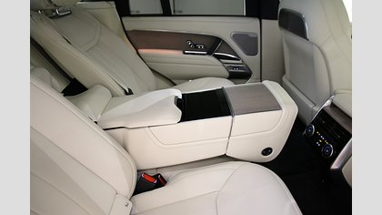 Range Rover 21