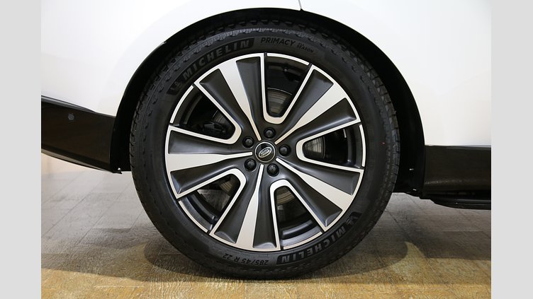 2024 認定中古車 Land Rover Range Rover オストゥーニパールホワイト P550 AWD PHEV（AT） スタンダードホイールベース Autobiography