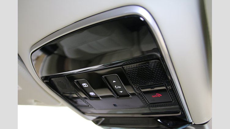 2024 認定中古車 Land Rover Range Rover オストゥーニパールホワイト P550 AWD PHEV（AT） スタンダードホイールベース Autobiography