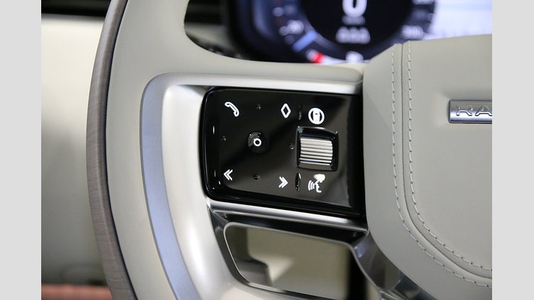 2024 認定中古車 Land Rover Range Rover オストゥーニパールホワイト P550 AWD PHEV（AT） スタンダードホイールベース Autobiography