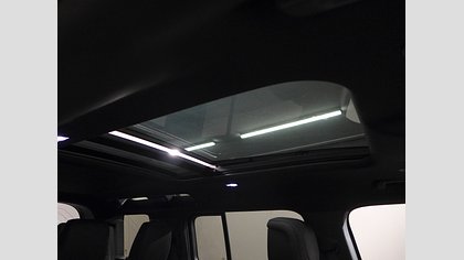 Defender 110 9