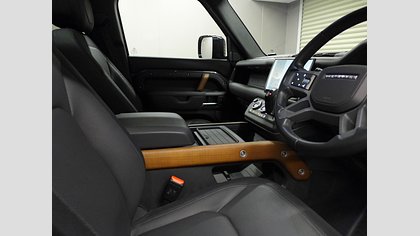Defender 110 22