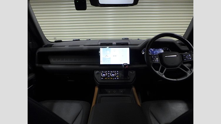 2022 認定中古車 Land Rover Defender 110 カルパチアングレイ D300 AWD（AT） X-DYNAMIC SE
