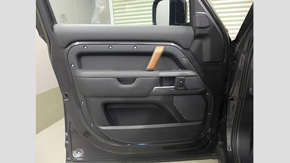Defender 110 24