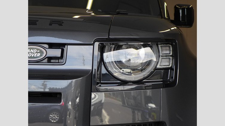 2022 認定中古車 Land Rover Defender 110 カルパチアングレイ D300 AWD（AT） X-DYNAMIC SE