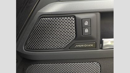 Defender 110 19