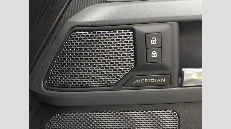 2022 認定中古車 Land Rover Defender 110 カルパチアングレイ D300 AWD（AT） X-DYNAMIC SE