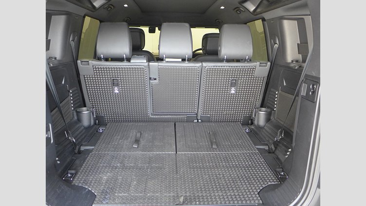 2022 認定中古車 Land Rover Defender 110 カルパチアングレイ D300 AWD（AT） X-DYNAMIC SE