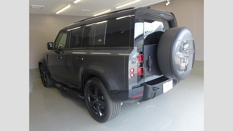 2022 認定中古車 Land Rover Defender 110 カルパチアングレイ D300 AWD（AT） X-DYNAMIC SE