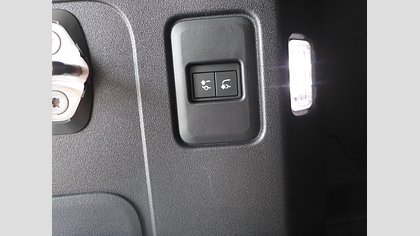 Defender 110 75