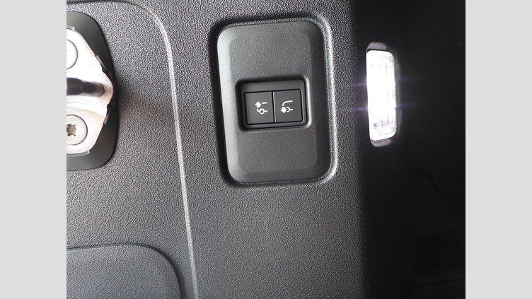 2022 認定中古車 Land Rover Defender 110 カルパチアングレイ D300 AWD（AT） X-DYNAMIC SE