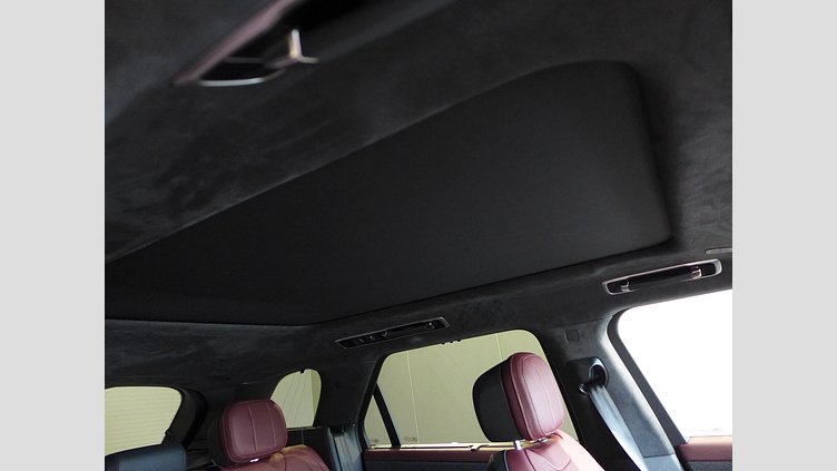 2023 認定中古車 Land Rover Range Rover Sport アイガーグレイ 3.0リッター6気筒300PSターボチャージドディーゼルMHEV（オートマチック） AUTOBIOGRAPHY