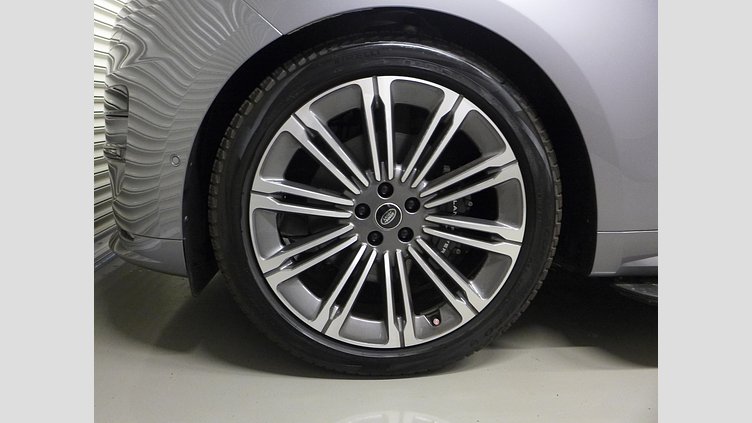 2023 認定中古車 Land Rover Range Rover Sport アイガーグレイ 3.0リッター6気筒300PSターボチャージドディーゼルMHEV（オートマチック） AUTOBIOGRAPHY