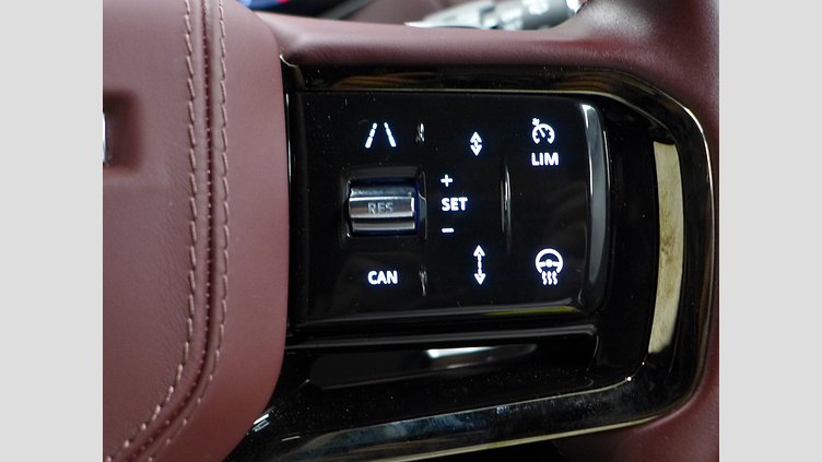 2023 認定中古車 Land Rover Range Rover Sport アイガーグレイ 3.0リッター6気筒300PSターボチャージドディーゼルMHEV（オートマチック） AUTOBIOGRAPHY