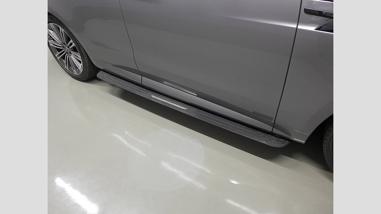 2023 認定中古車 Land Rover Range Rover Sport アイガーグレイ 3.0リッター6気筒300PSターボチャージドディーゼルMHEV（オートマチック） AUTOBIOGRAPHY