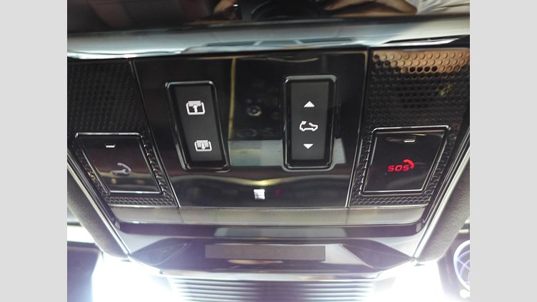 2023 認定中古車 Land Rover Range Rover Sport アイガーグレイ 3.0リッター6気筒300PSターボチャージドディーゼルMHEV（オートマチック） AUTOBIOGRAPHY
