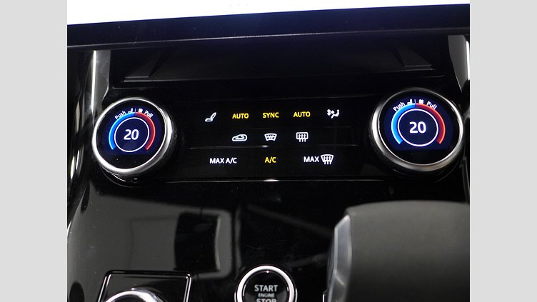 2023 認定中古車 Land Rover Range Rover Sport アイガーグレイ 3.0リッター6気筒300PSターボチャージドディーゼルMHEV（オートマチック） AUTOBIOGRAPHY