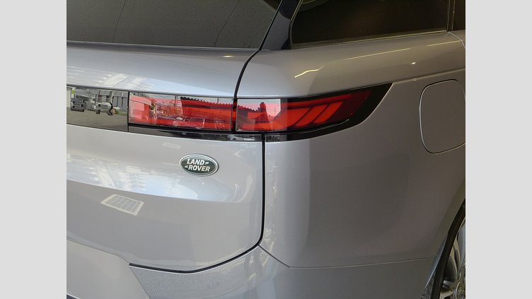 2023 認定中古車 Land Rover Range Rover Sport アイガーグレイ 3.0リッター6気筒300PSターボチャージドディーゼルMHEV（オートマチック） AUTOBIOGRAPHY