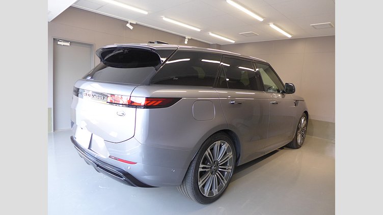 2023 認定中古車 Land Rover Range Rover Sport アイガーグレイ 3.0リッター6気筒300PSターボチャージドディーゼルMHEV（オートマチック） AUTOBIOGRAPHY