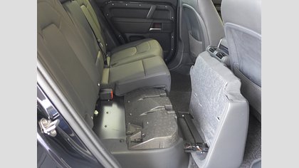 Defender 110 61