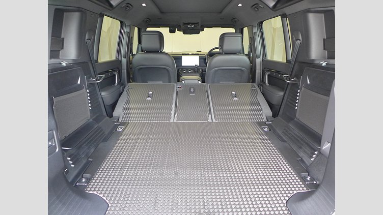 2024 認定中古車 Land Rover Defender 110 サントリーニブラック D350 ディーゼルマイルドハイブリッド X-Dynamic HSE