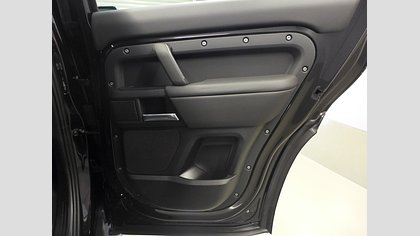 Defender 110 26