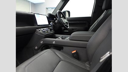 Defender 110 24