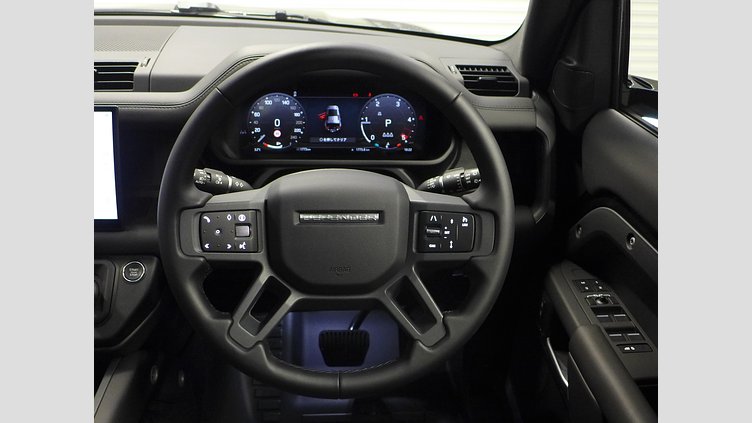 2024 認定中古車 Land Rover Defender 110 サントリーニブラック D350 ディーゼルマイルドハイブリッド X-Dynamic HSE