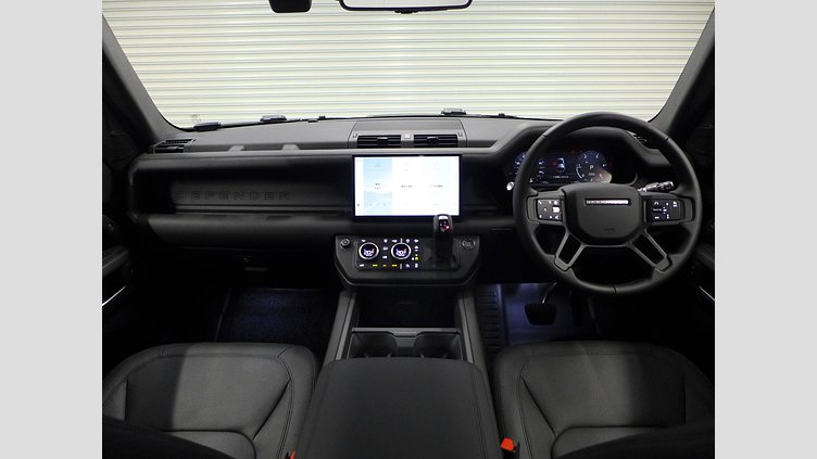 2024 認定中古車 Land Rover Defender 110 サントリーニブラック D350 ディーゼルマイルドハイブリッド X-Dynamic HSE