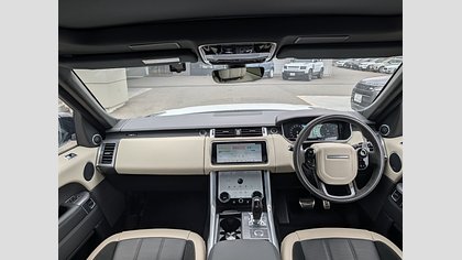 Range Rover Sport 8