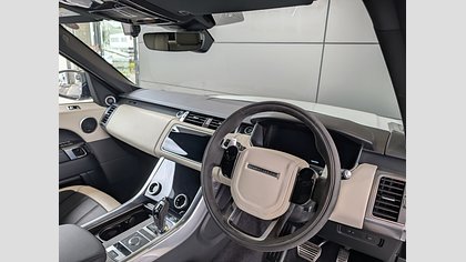 Range Rover Sport 21