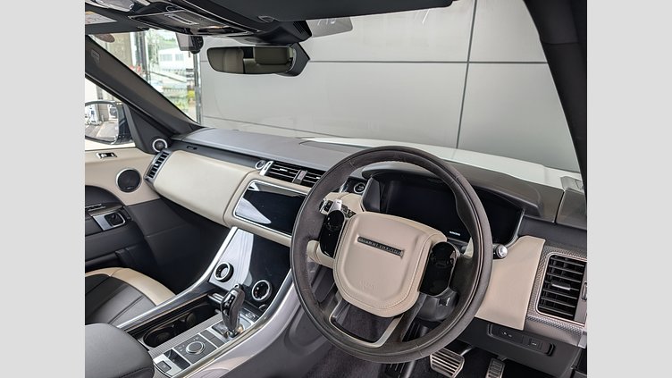 2021 認定中古車 Land Rover Range Rover Sport フジホワイト INGENIUM 3.0L 6気筒ガソリン MHEV 400PS HST