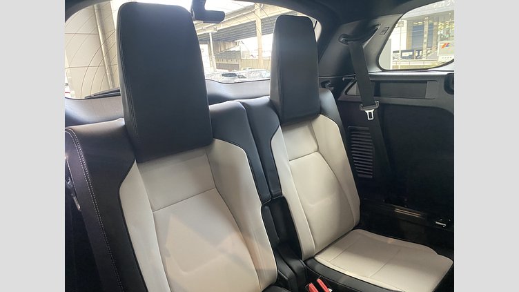 2023 認定中古車 Land Rover Discovery Sport Hakuba Silver 2.0 litre i4D​ Dynamic SE